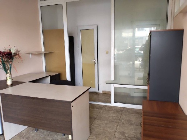 Продава  Офис град Бургас , Изгрев , 20 кв.м | 10448000 - изображение [3]