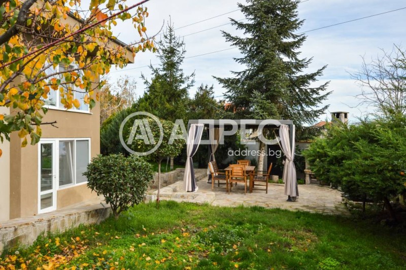 Продава КЪЩА, с. Лъка, област Бургас, снимка 3 - Къщи - 52475852