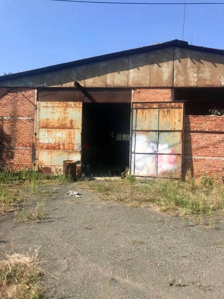 Продава СКЛАД, гр. Карнобат, област Бургас, снимка 2 - Складове - 53526814