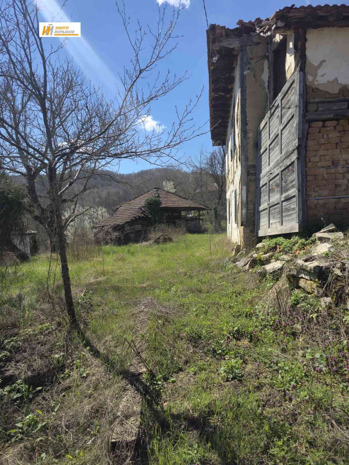 Продава КЪЩА, с. Войнежа, област Велико Търново, снимка 6 - Къщи - 54105788