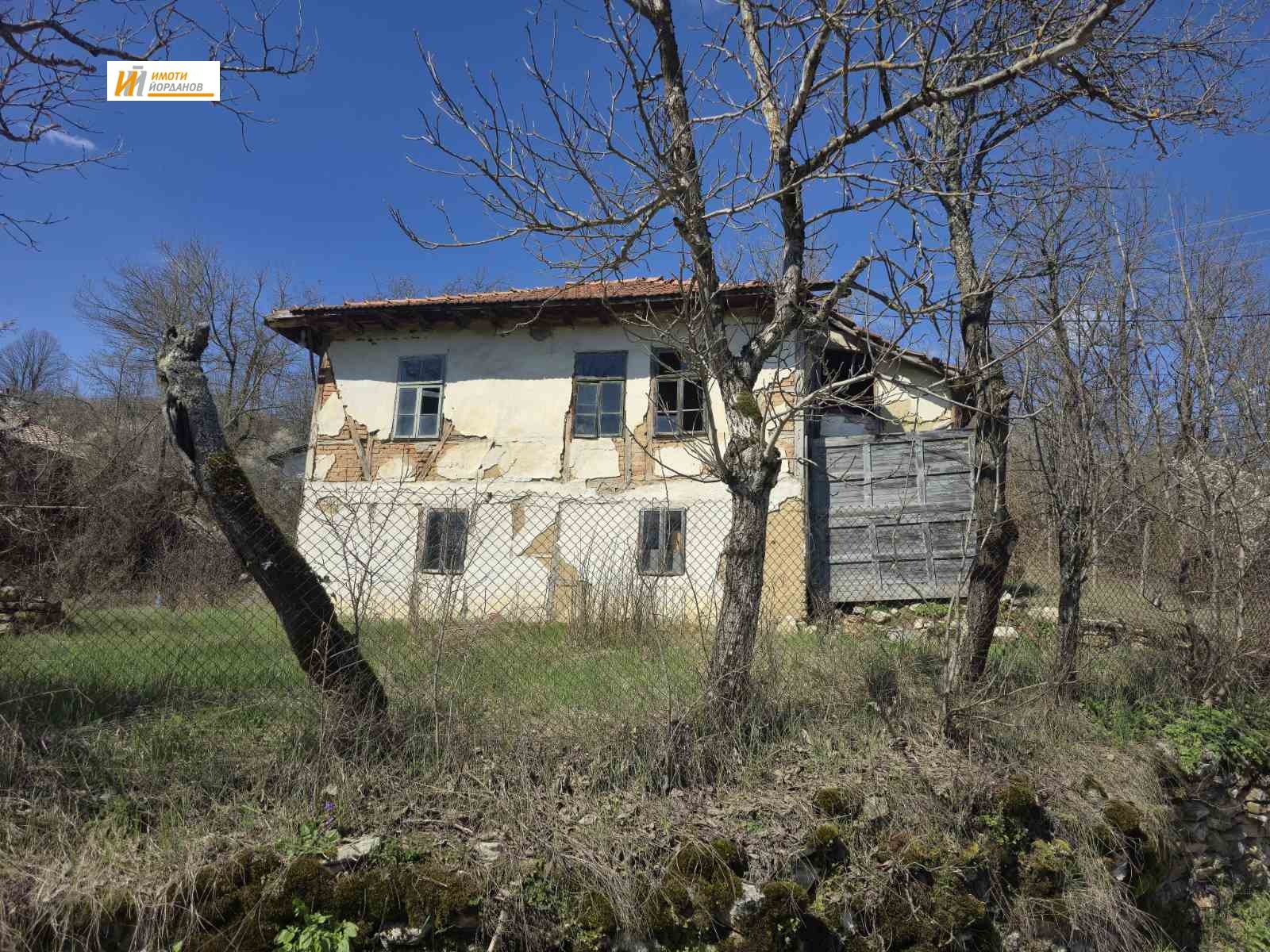 Продава КЪЩА, с. Войнежа, област Велико Търново, снимка 2 - Къщи - 54105788