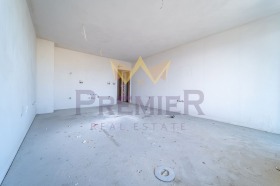 Обява Продава 3-СТАЕН,град Варна, Владислав Варненчик 1