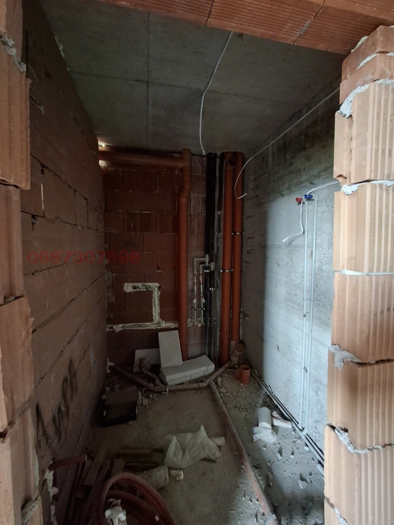 Продава  2-стаен град Плевен , Широк център , 82 кв.м | 48676384 - изображение [10]