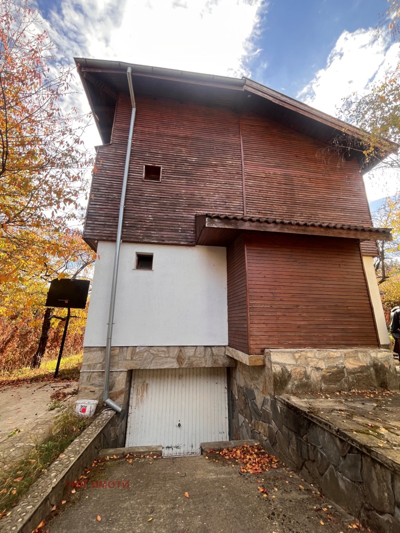 Продава КЪЩА, гр. София, с. Кокаляне, снимка 2 - Къщи - 52440779