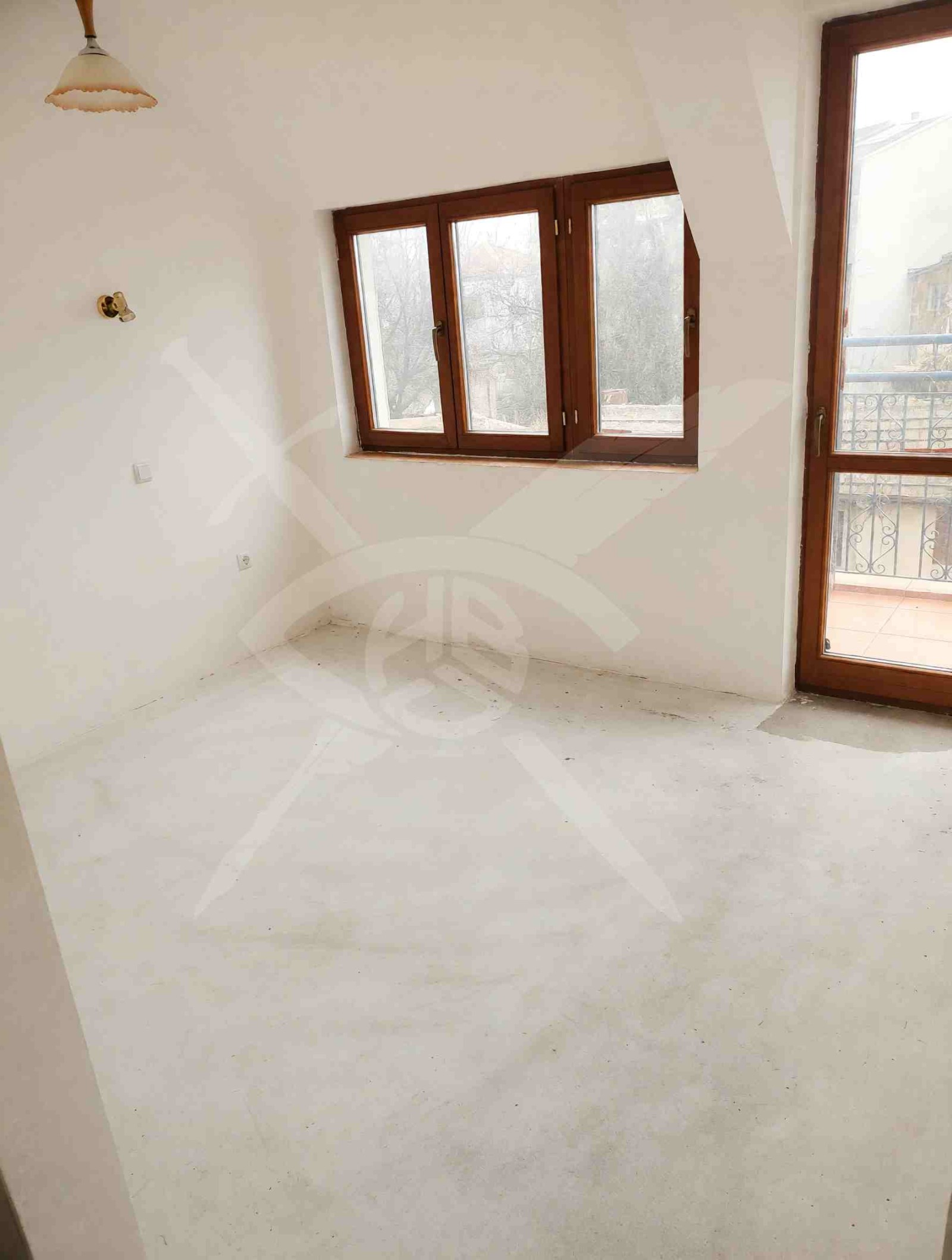 Продава МЕЗОНЕТ, гр. Бургас, Център, снимка 6 - Апартаменти - 54756722