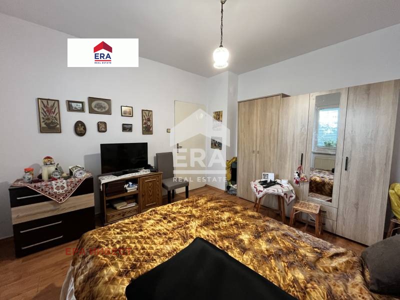 Продаја  1 спаваћа соба Софија , Левски В , 72 м2 | 62220703 - слика [5]