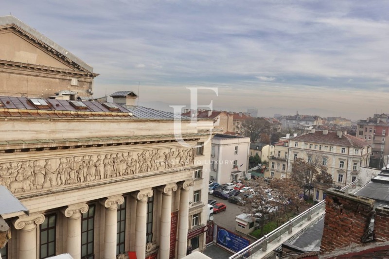 Продава 3-СТАЕН, гр. София, Център, снимка 4 - Апартаменти - 52846674