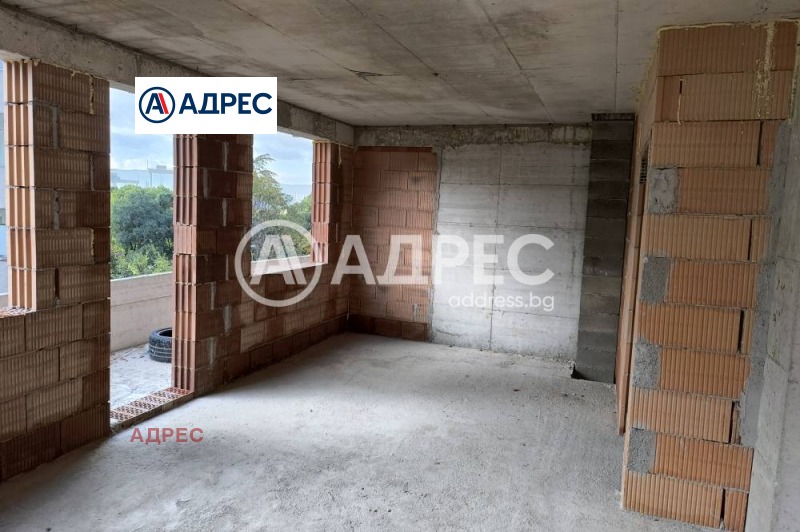 Продава МНОГОСТАЕН, гр. Варна, Център, снимка 5 - Апартаменти - 53244263