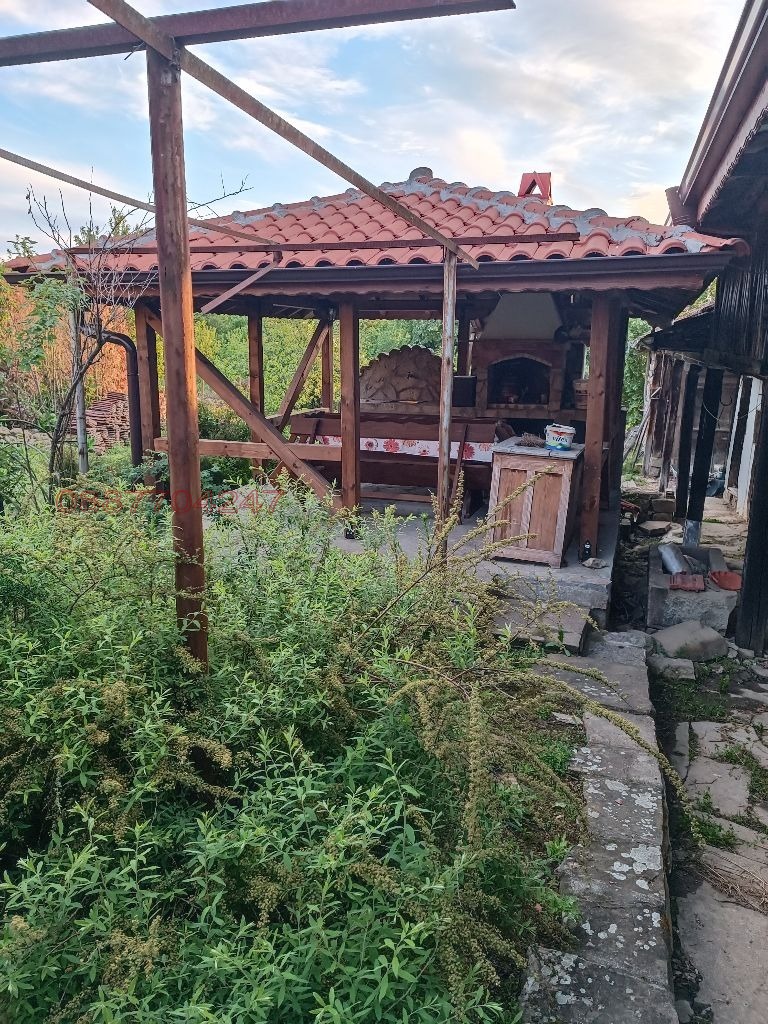 Продава КЪЩА, с. Къпиново, област Велико Търново, снимка 4 - Къщи - 54509116