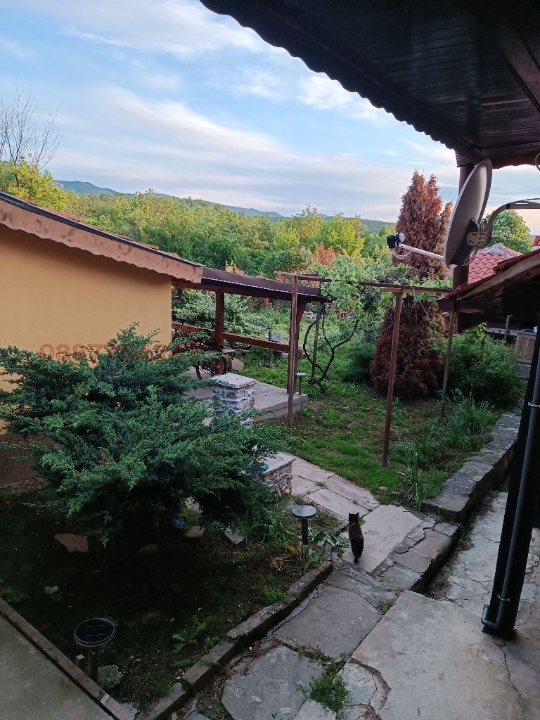 Продава КЪЩА, с. Къпиново, област Велико Търново, снимка 5 - Къщи - 54509116