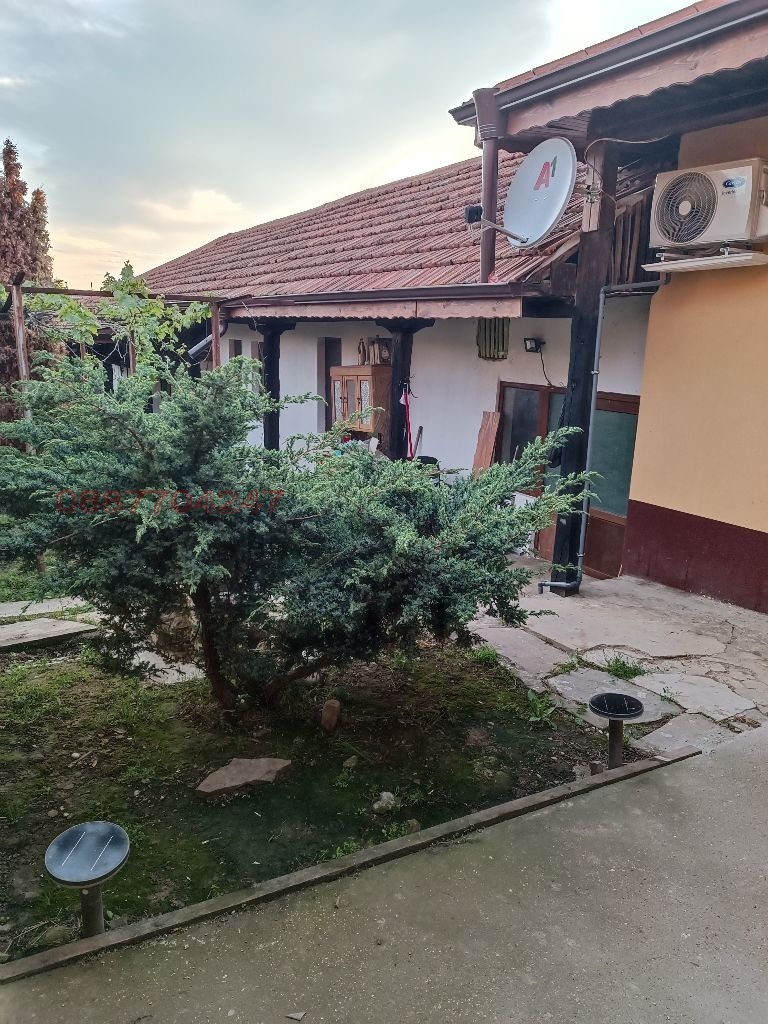 Продава КЪЩА, с. Къпиново, област Велико Търново, снимка 3 - Къщи - 54509116