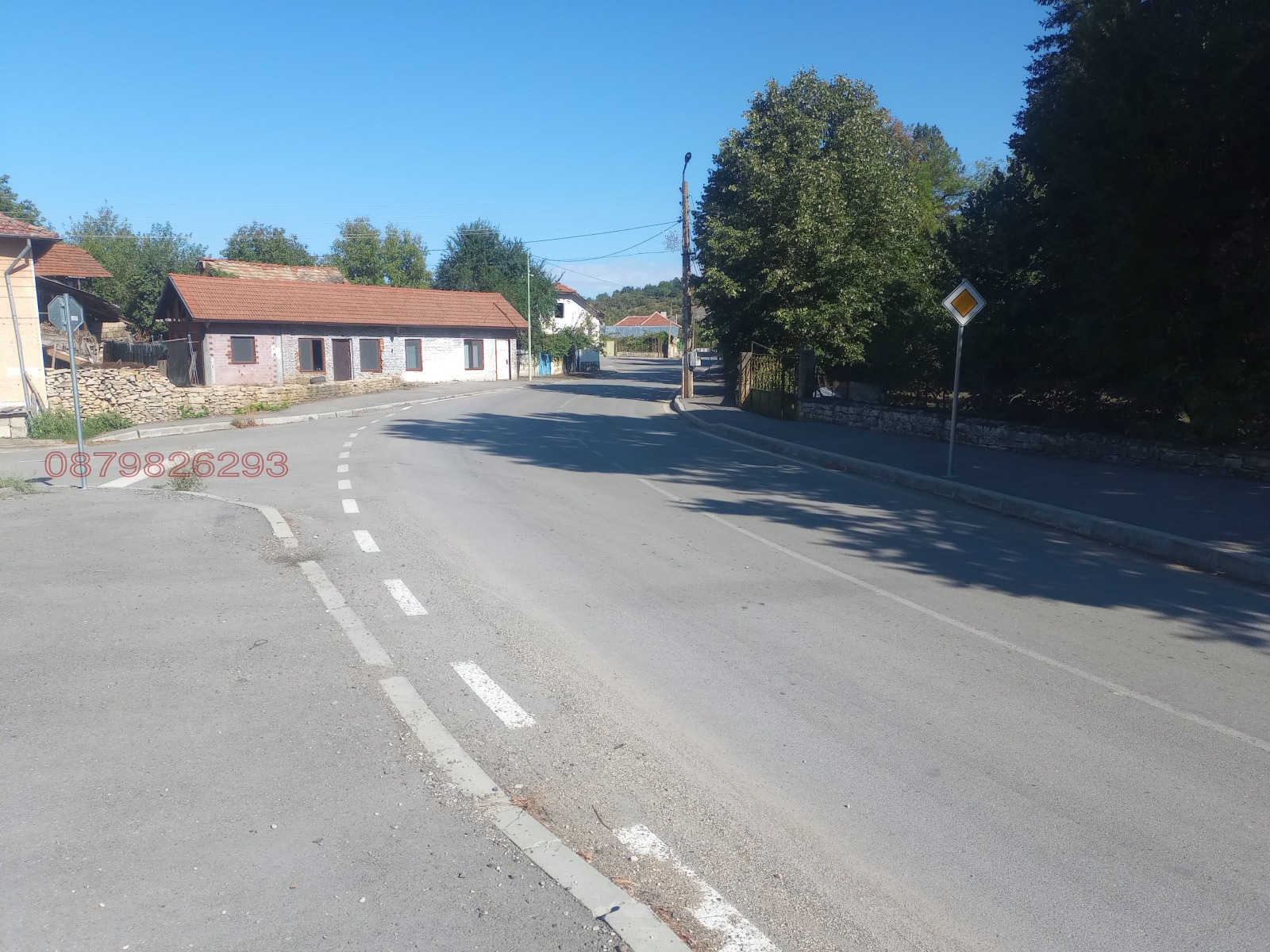 Продава КЪЩА, с. Драгана, област Ловеч, снимка 14 - Къщи - 56155372
