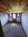 Продава  Къща град Велико Търново , Център , 150 кв.м | 76001724 - изображение [3]