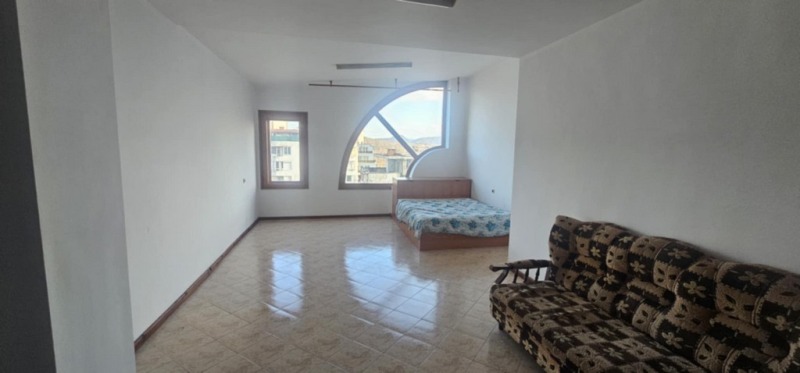 Продава 2-СТАЕН в град Кърджали, Център - 110 кв.м / 102 258.38 € » 200 000 лв., ТБС БГПРОПЪРТИС