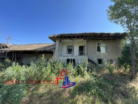 Продажба на имоти в с. Ивански, област Шумен - изображение 4 