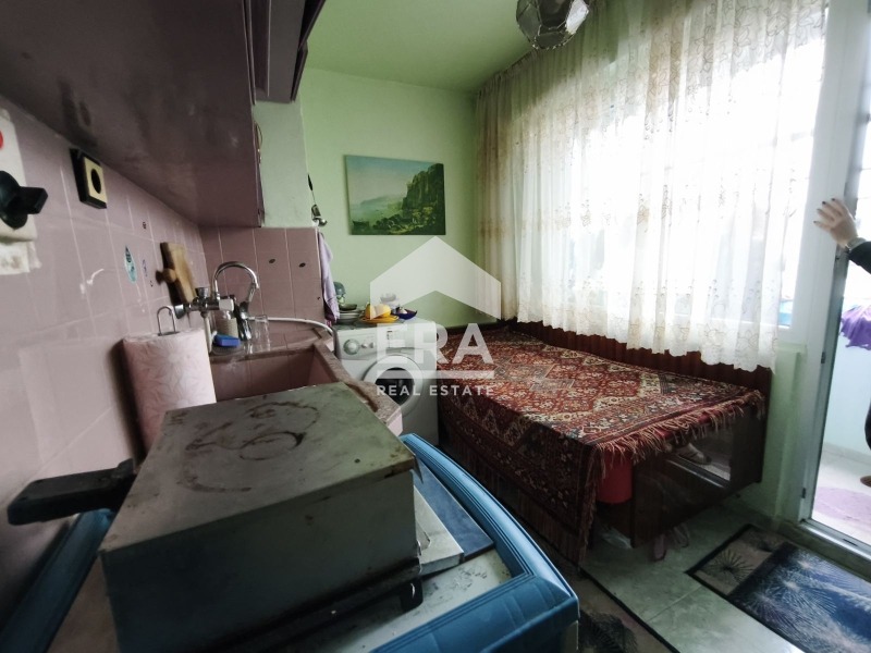 Продава 2-СТАЕН, гр. Ямбол, Граф Игнатиев, снимка 5 - Апартаменти - 53324775