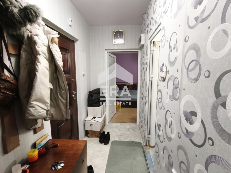 Продава 2-СТАЕН, гр. Ямбол, Граф Игнатиев, снимка 6 - Апартаменти - 53324775