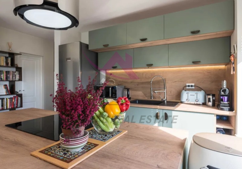 Zu verkaufen  2 Schlafzimmer Warna , k.k. Sw.Sw. Konstantin i Elena , 102 qm | 28317106 - Bild [2]