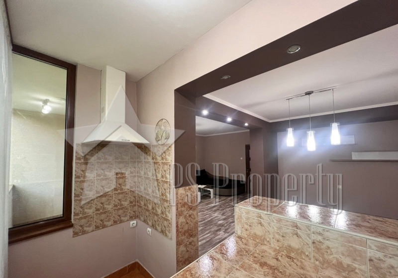 Myytävänä  2 makuuhuonetta Stara Zagora , Tsentar , 94 neliömetriä | 92075737 - kuva [4]