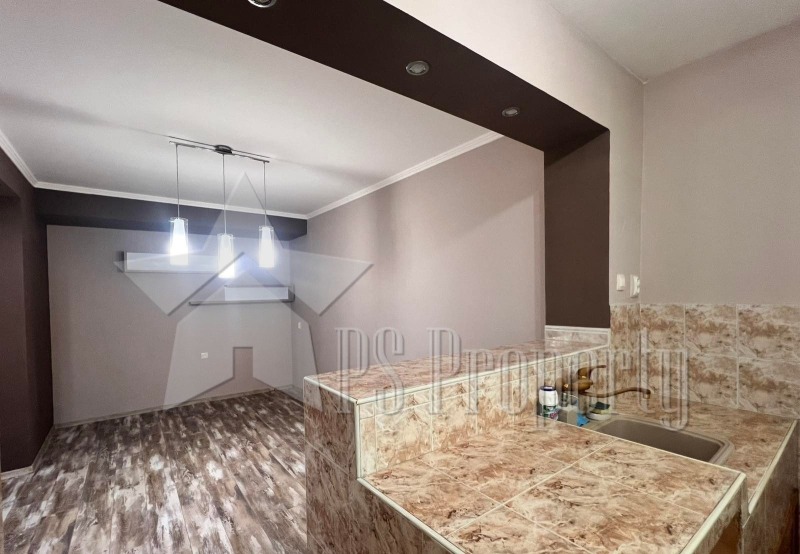 Myytävänä  2 makuuhuonetta Stara Zagora , Tsentar , 94 neliömetriä | 92075737 - kuva [5]