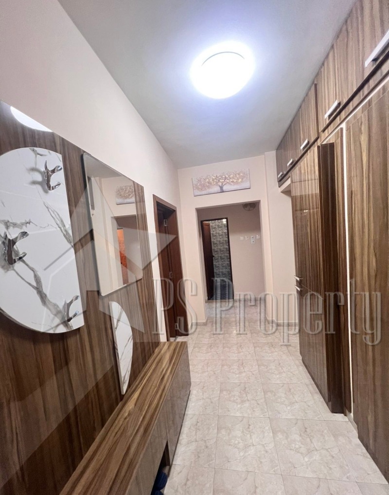Myytävänä  2 makuuhuonetta Stara Zagora , Tsentar , 94 neliömetriä | 92075737 - kuva [8]