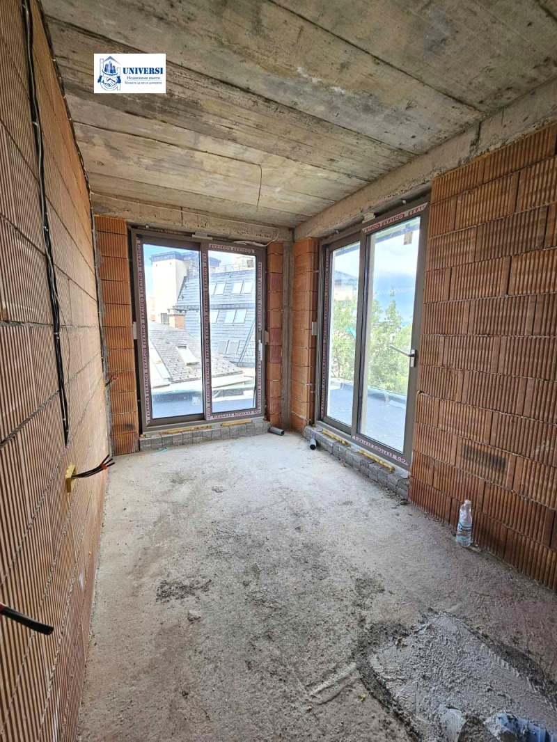 Продава  4-стаен град София , Изгрев , 298 кв.м | 82253781 - изображение [14]