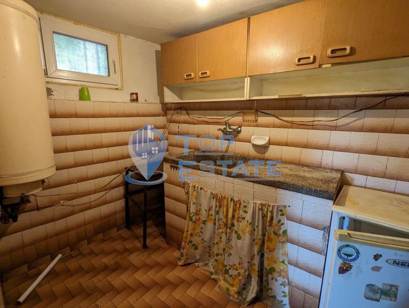 Продава КЪЩА, гр. Сухиндол, област Велико Търново, снимка 4 - Къщи - 52121170