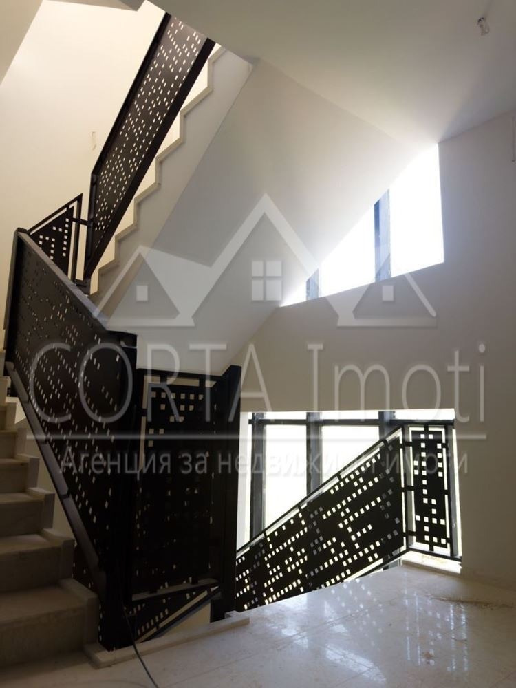 For Sale  2 bedroom Sofia , Boyana , 182 sq.m | 52084805 - image [2]