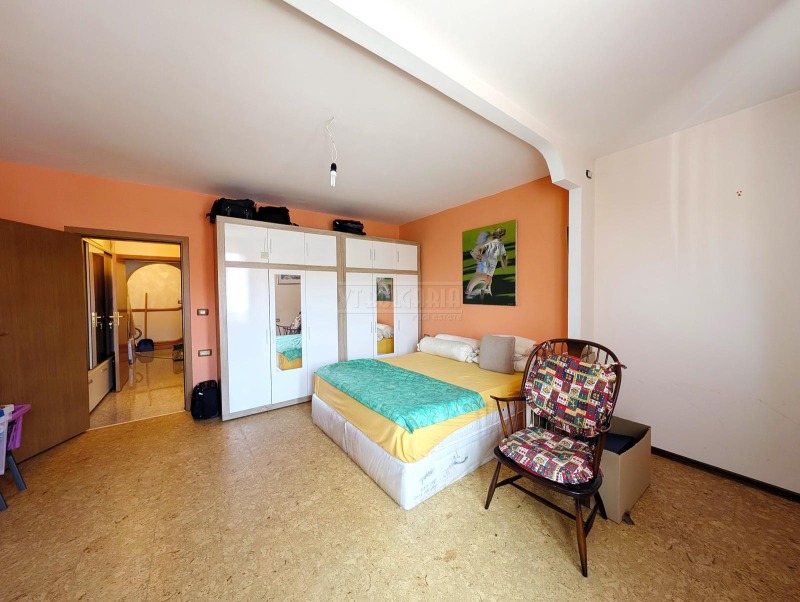 Na prodej  Mezonet Veliko Tarnovo , Centar , 130 m2 | 75717881 - obraz [12]