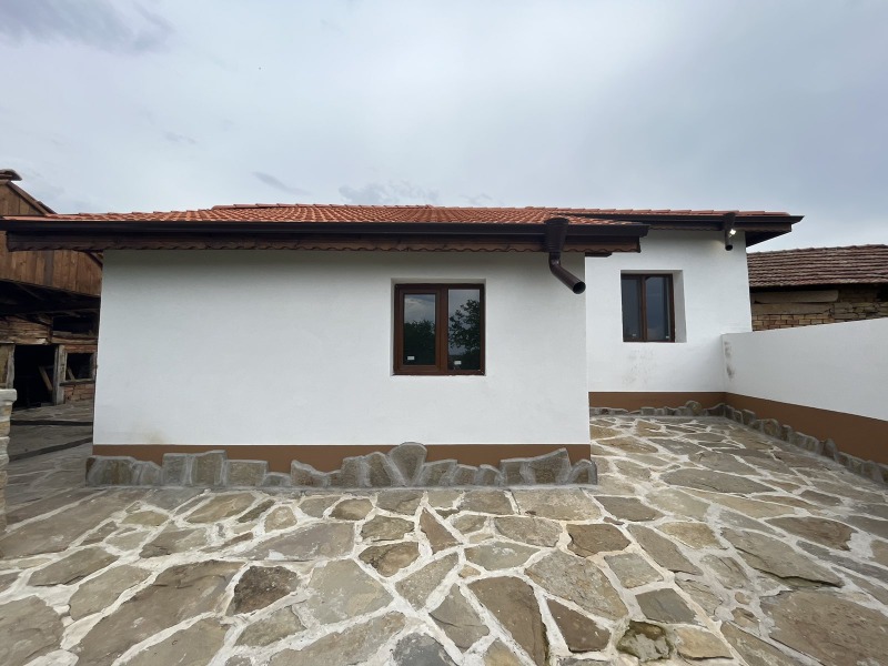 Продава  Къща област Велико Търново , с. Ново село , 120 кв.м | 29752622 - изображение [4]
