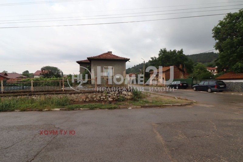 Продава  Къща област София , с. Драговищица , 144 кв.м | 25630617 - изображение [3]