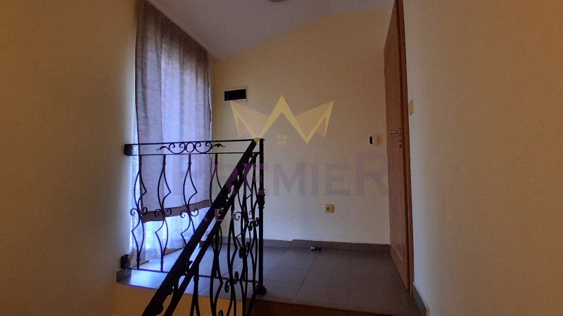 Продава КЪЩА, гр. Варна, м-т Ракитника, снимка 15 - Къщи - 52452570