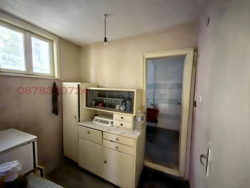 Продава ВИЛА, гр. Сандански, област Благоевград, снимка 12 - Вили - 52779816