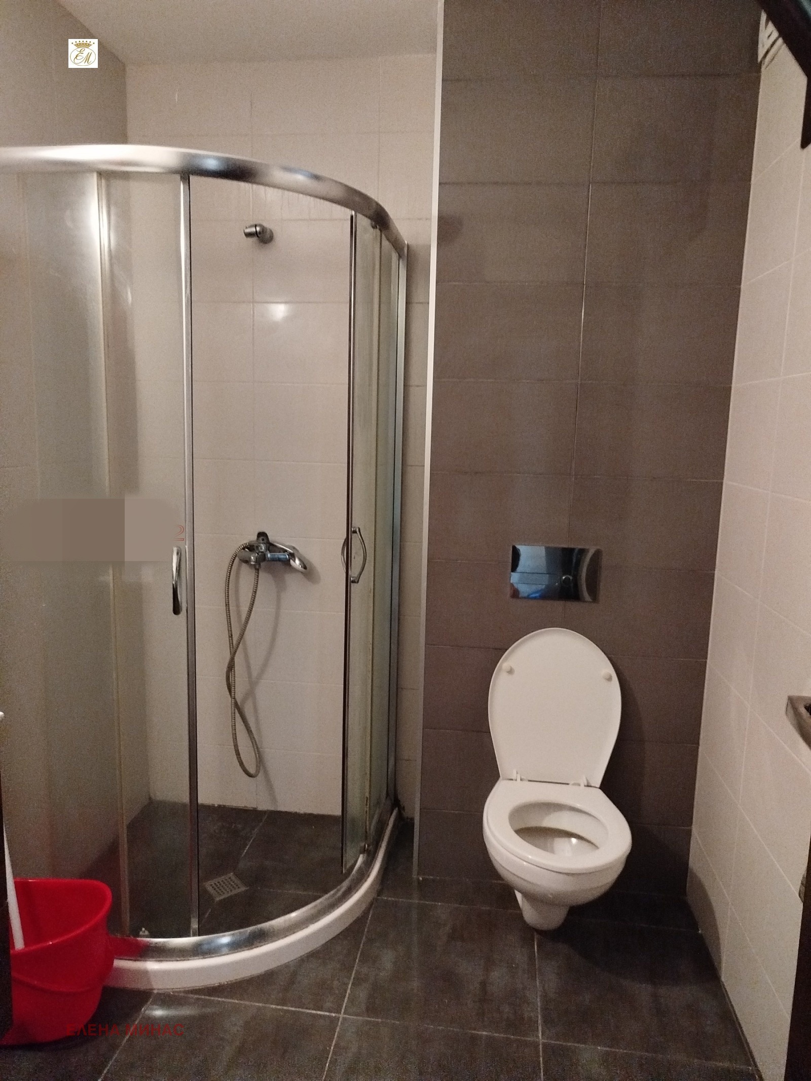 Продава ЕТАЖ ОТ КЪЩА, гр. Шумен, Център, снимка 6 - Етаж от къща - 54149787