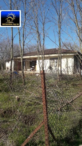 Продажба на имоти в с. Богдан, област Добрич - изображение 1 