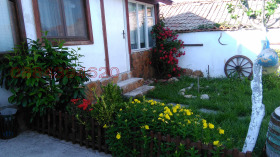 Продажба на имоти в с. Найден Герово, област Пловдив - изображение 1 