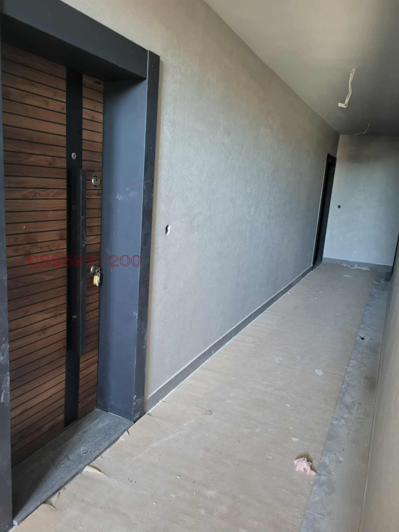 Продава  2-стаен град Пловдив , Остромила , 100 кв.м | 32136269 - изображение [2]