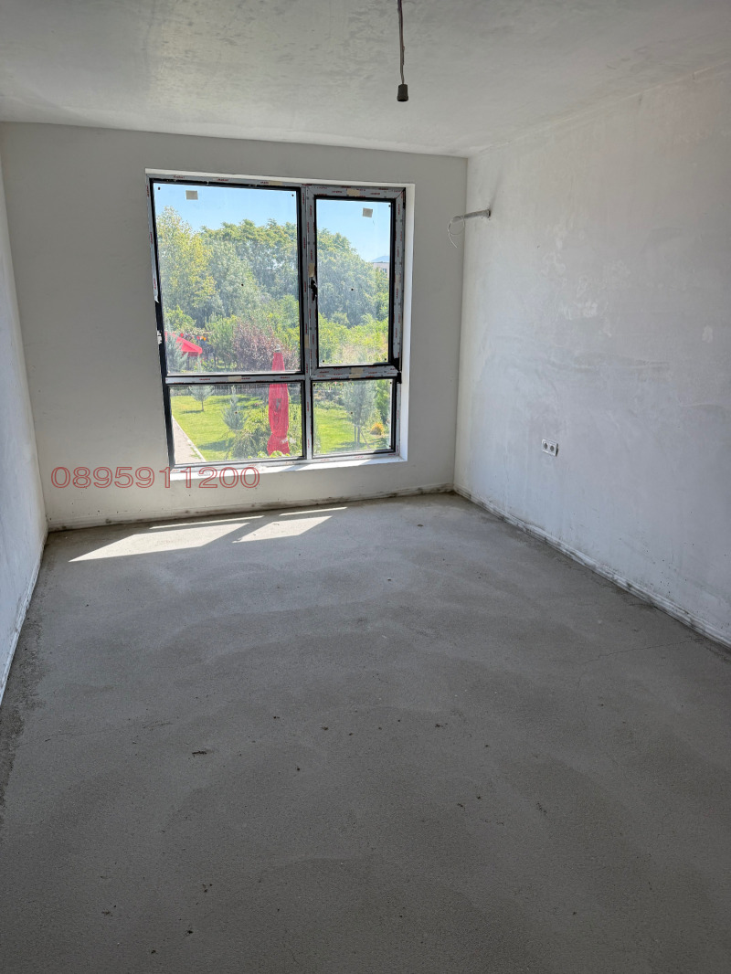 Продава  2-стаен град Пловдив , Остромила , 100 кв.м | 32136269 - изображение [10]