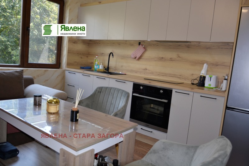 En venta  2 dormitorios Stara Zagora , Zheleznik - tsentar , 65 metros cuadrados | 95528619