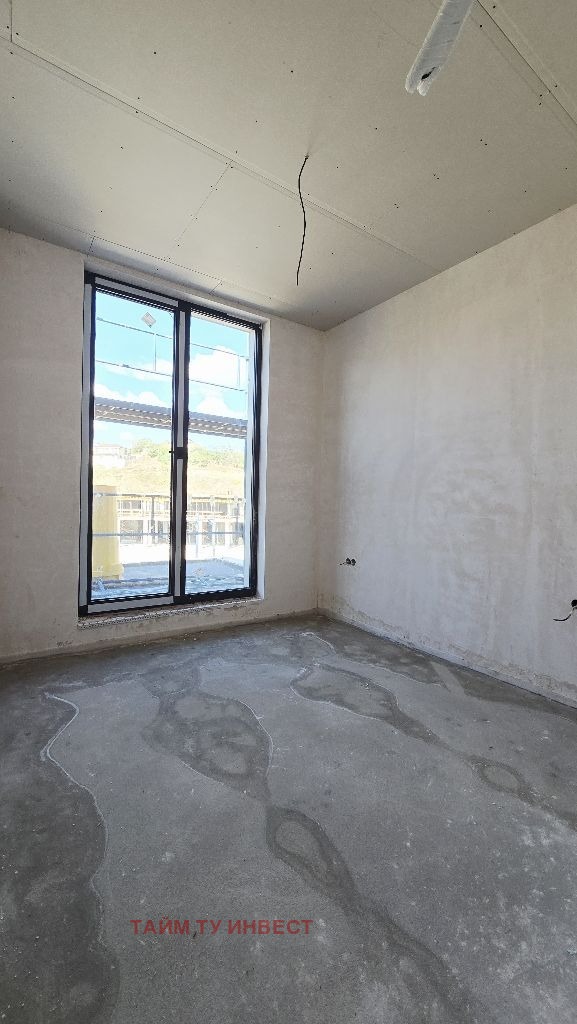 À vendre  3 chambres Varna , k.k. Sv.Sv. Konstantin i Elena , 152 m² | 89533224 - image [2]
