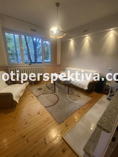 Продава  Етаж от къща град Пловдив , Христо Смирненски , 130 кв.м | 21340000