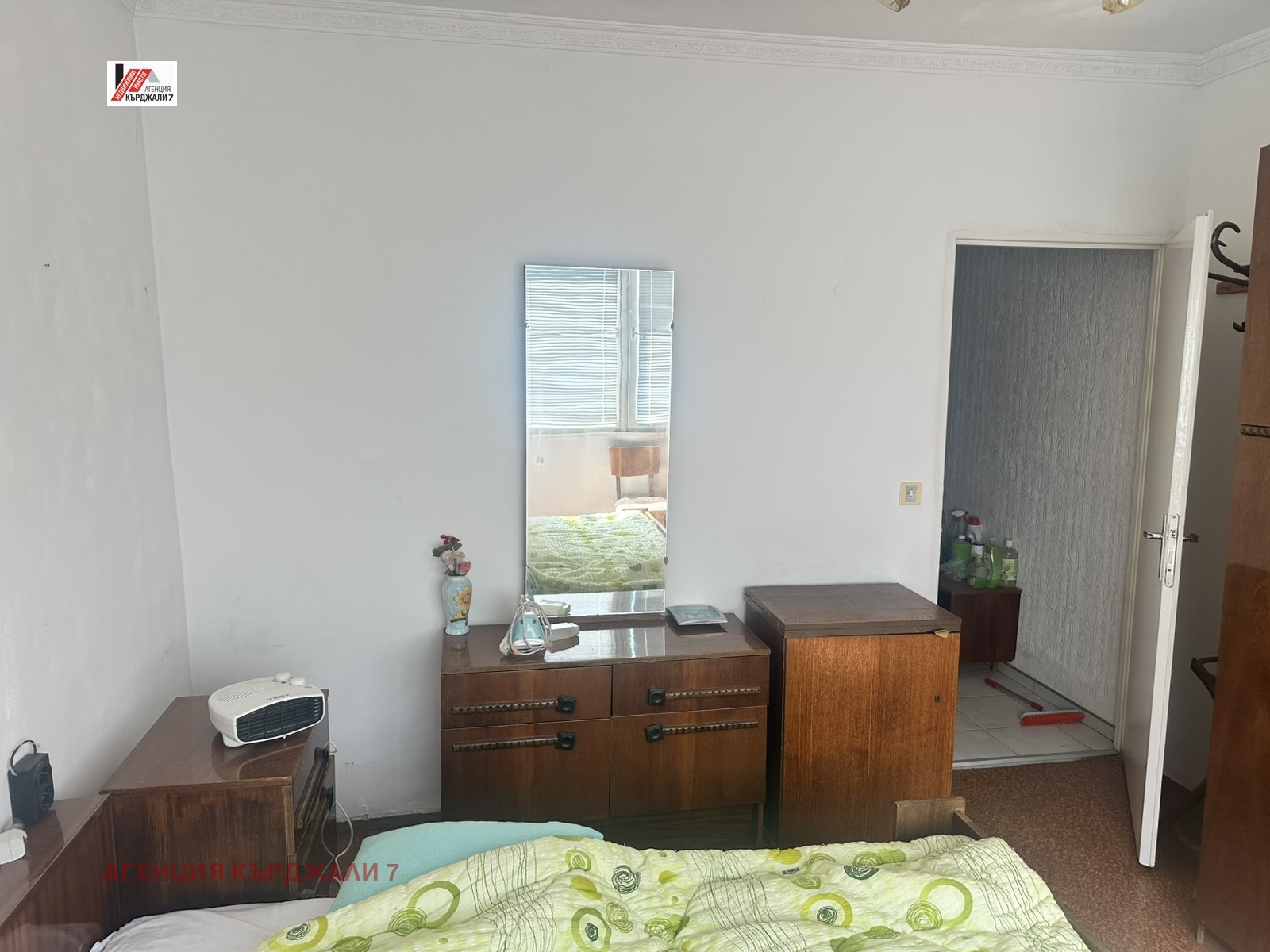 Продава МНОГОСТАЕН, гр. Кърджали, Възрожденци, снимка 11 - Апартаменти - 55499527