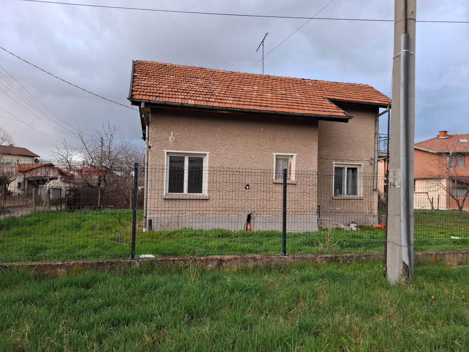 Продава КЪЩА, с. Пролеша, област София област