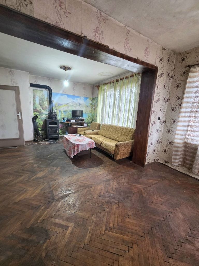 Продава  3-стаен град Кюстендил , Център , 100 кв.м | 50105706 - изображение [2]