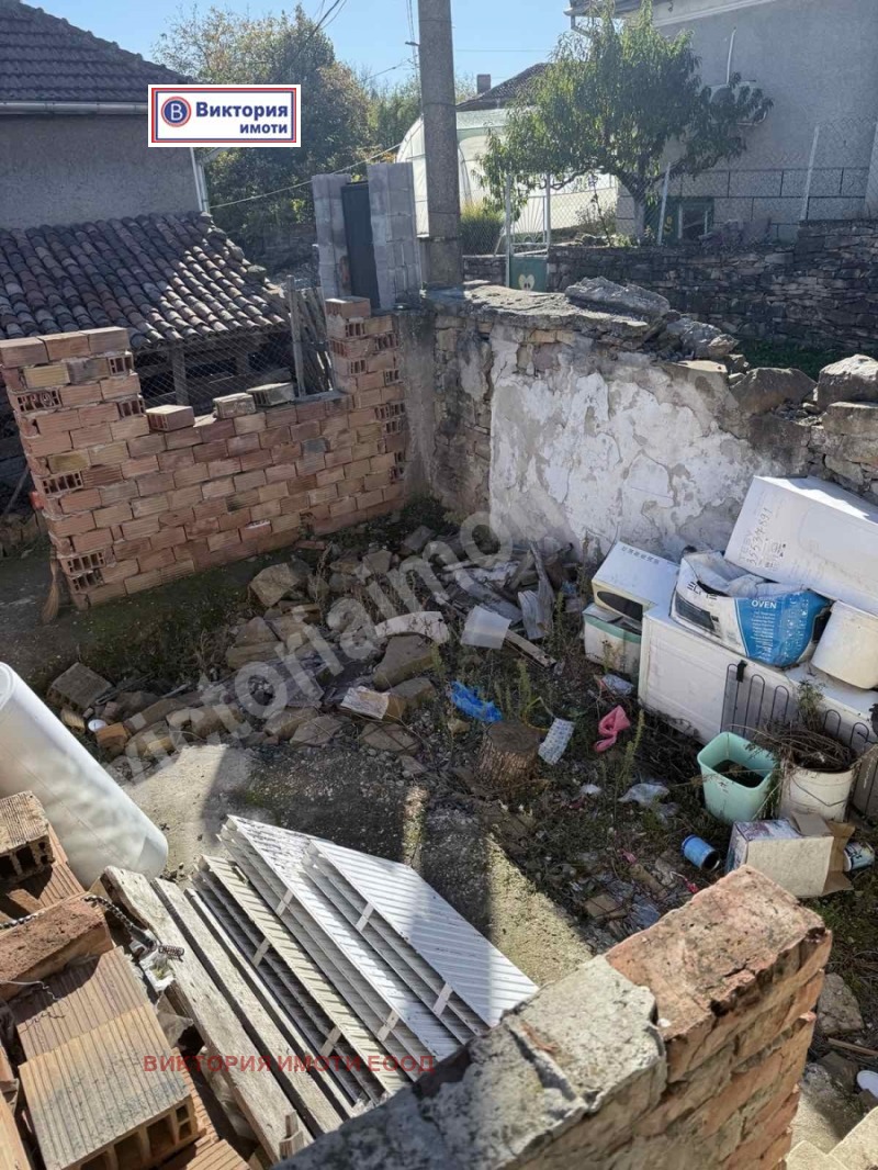 Продава КЪЩА, с. Драгижево, област Велико Търново, снимка 8 - Къщи - 52401923