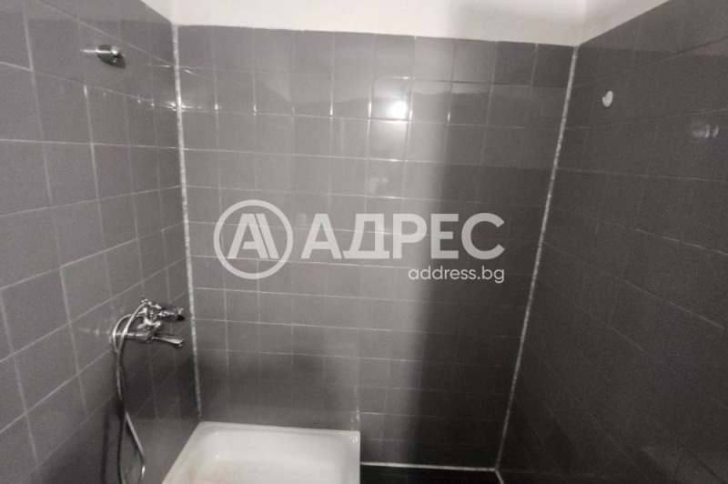 Продава ГАРАЖ, ПАРКОМЯСТО, гр. София, Белите брези, снимка 6 - Гаражи и паркоместа - 52988430