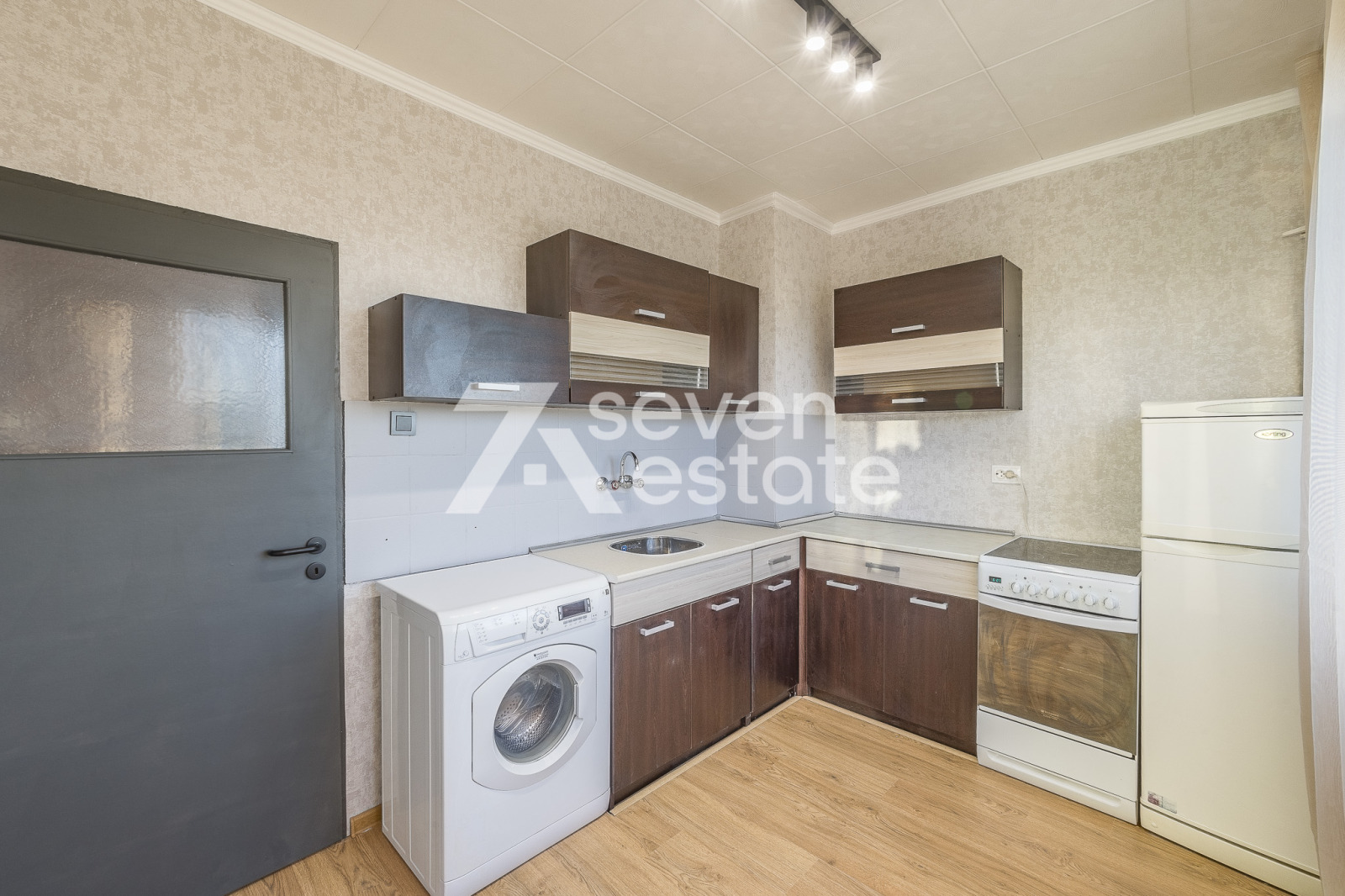 Продава 2-СТАЕН, гр. Перник, Тева, снимка 9 - Апартаменти - 54713179