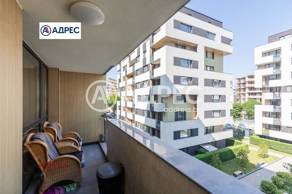 Продава МНОГОСТАЕН, гр. Варна, Гранд Мол, снимка 3 - Апартаменти - 53901565