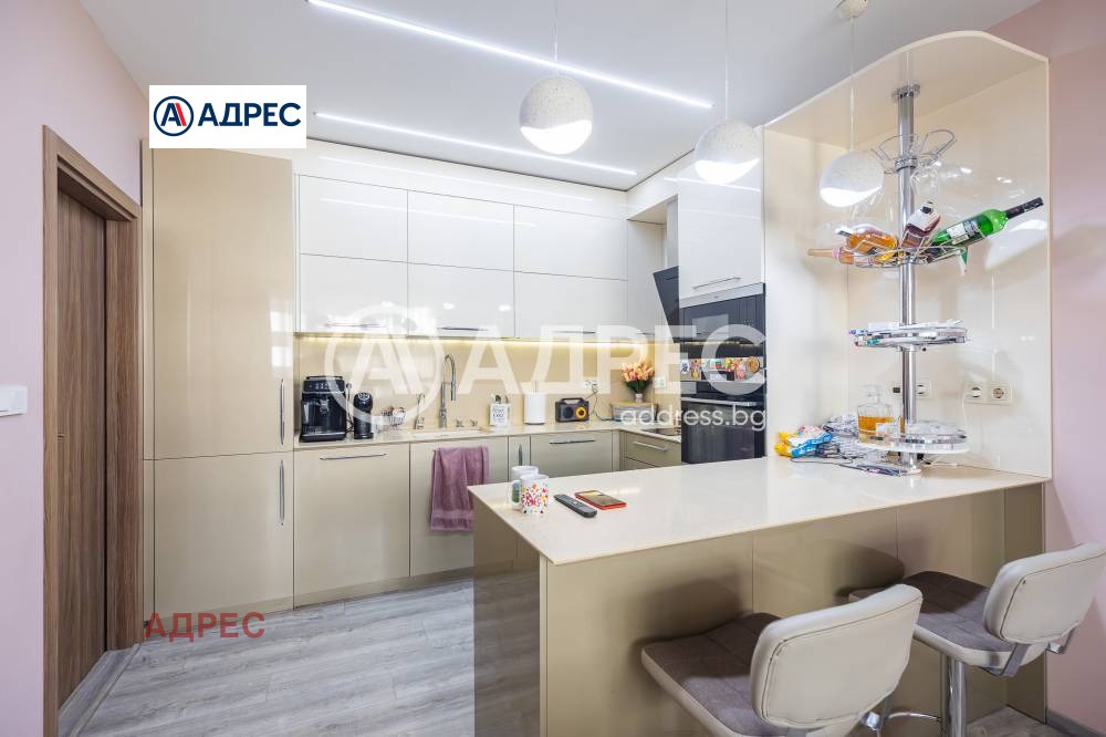 Продава МНОГОСТАЕН, гр. Варна, Гранд Мол, снимка 12 - Апартаменти - 53901565