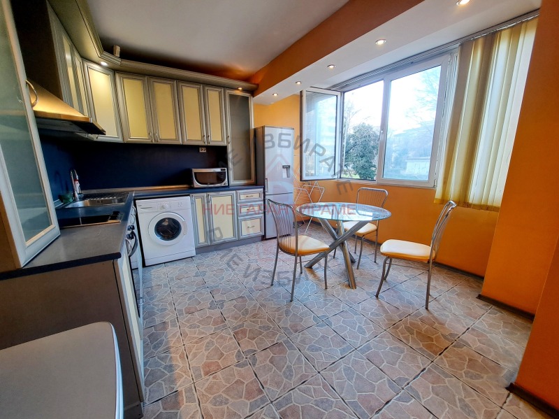 Продава 2-СТАЕН, гр. Варна, Център, снимка 2 - Апартаменти - 53385761